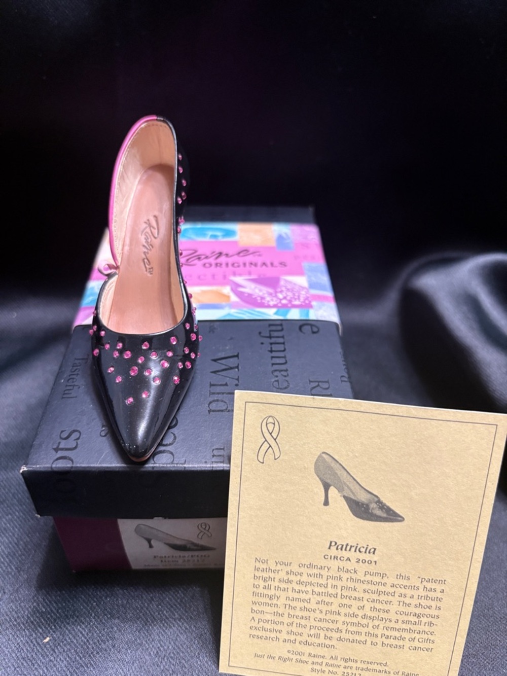 Just The Right Shoe Black and Pink Heels - Picture 4 of 5